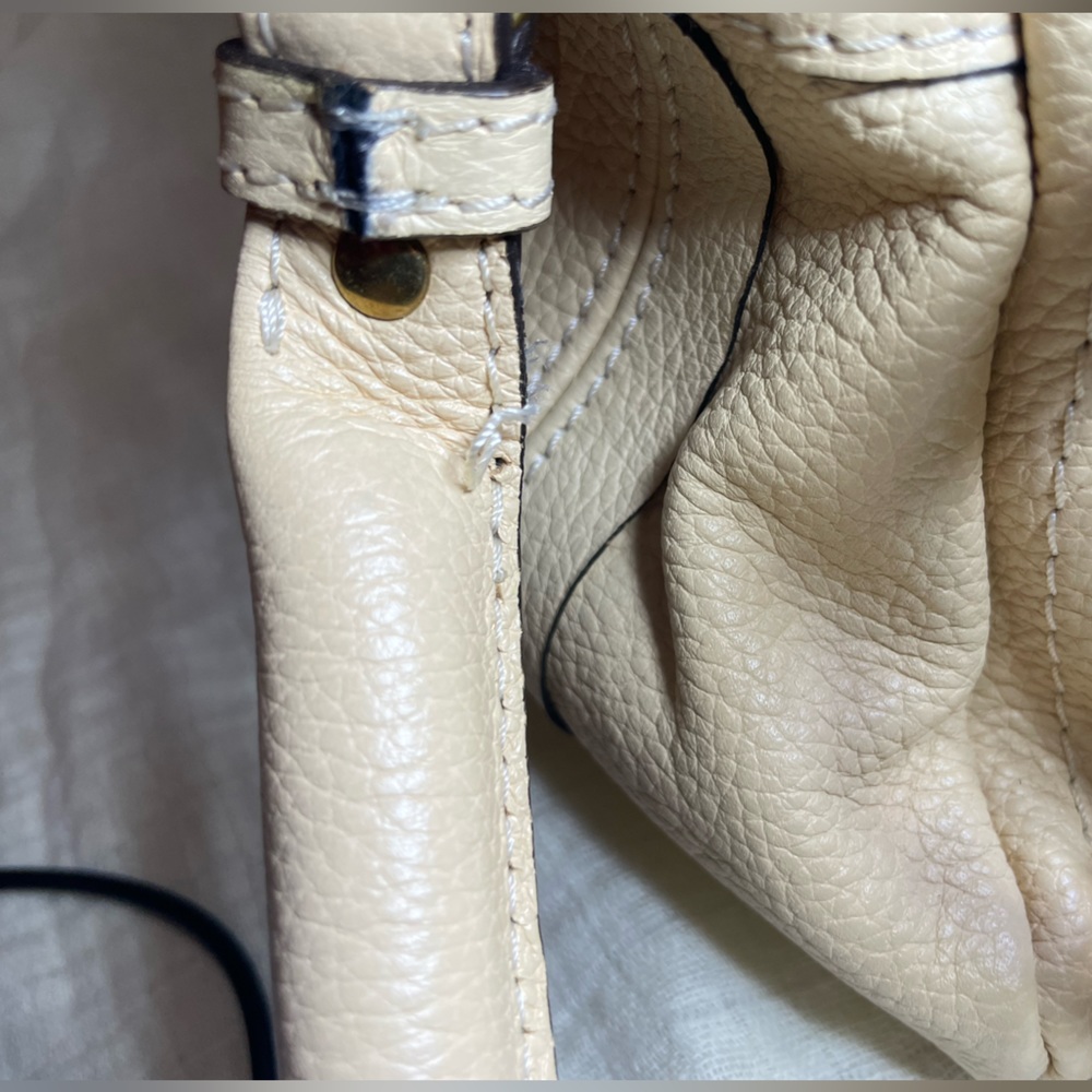 Chloe cream Paraty small 🤍 - Picture 12 of 16